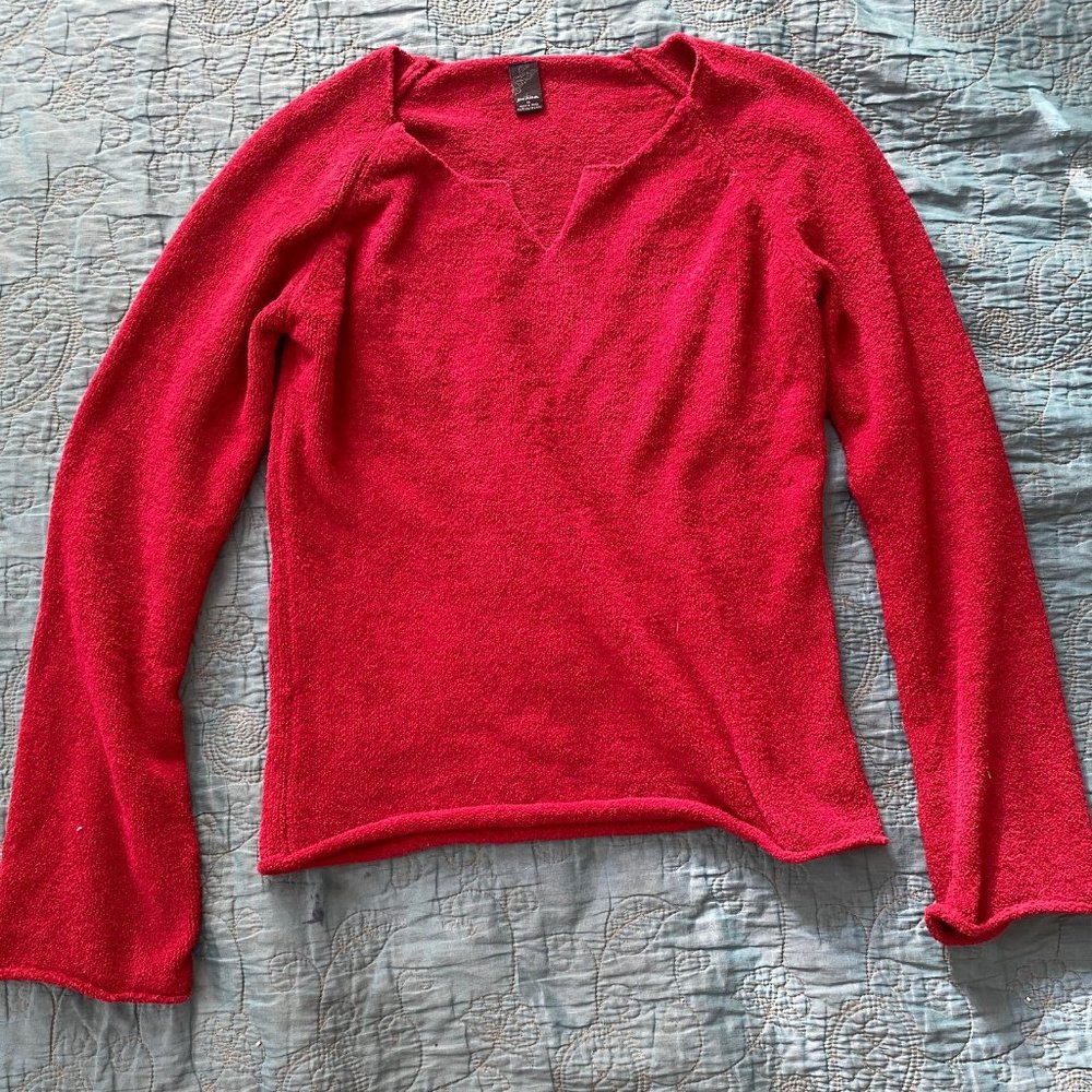 Notch neck sweater